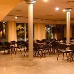 Perla 3*