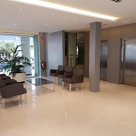 Perla فندق بينايدورم