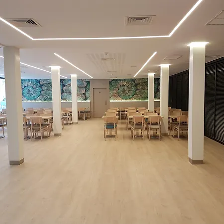 Perla Ξενοδοχείο Μπένιντορμ