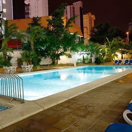 Perla 3*