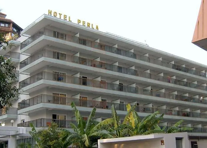 Perla 3*