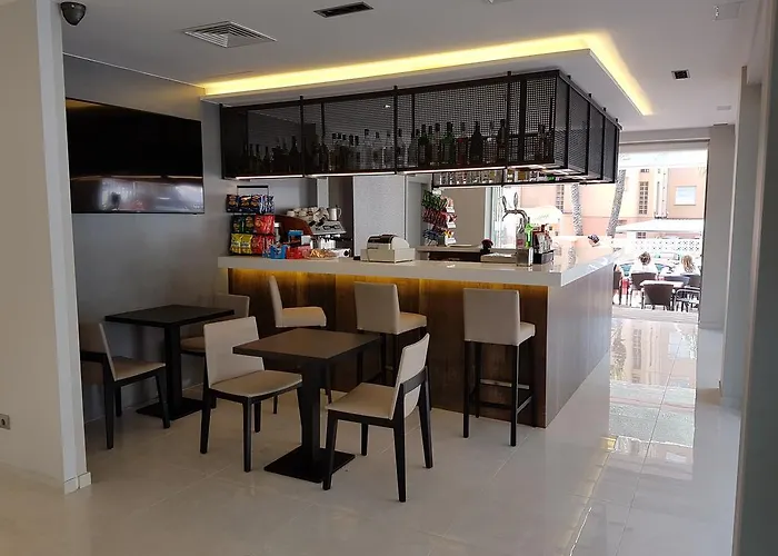 Ξενοδοχείο Perla 3*