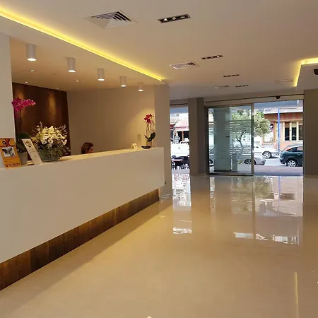 Perla Отель Бенидорм